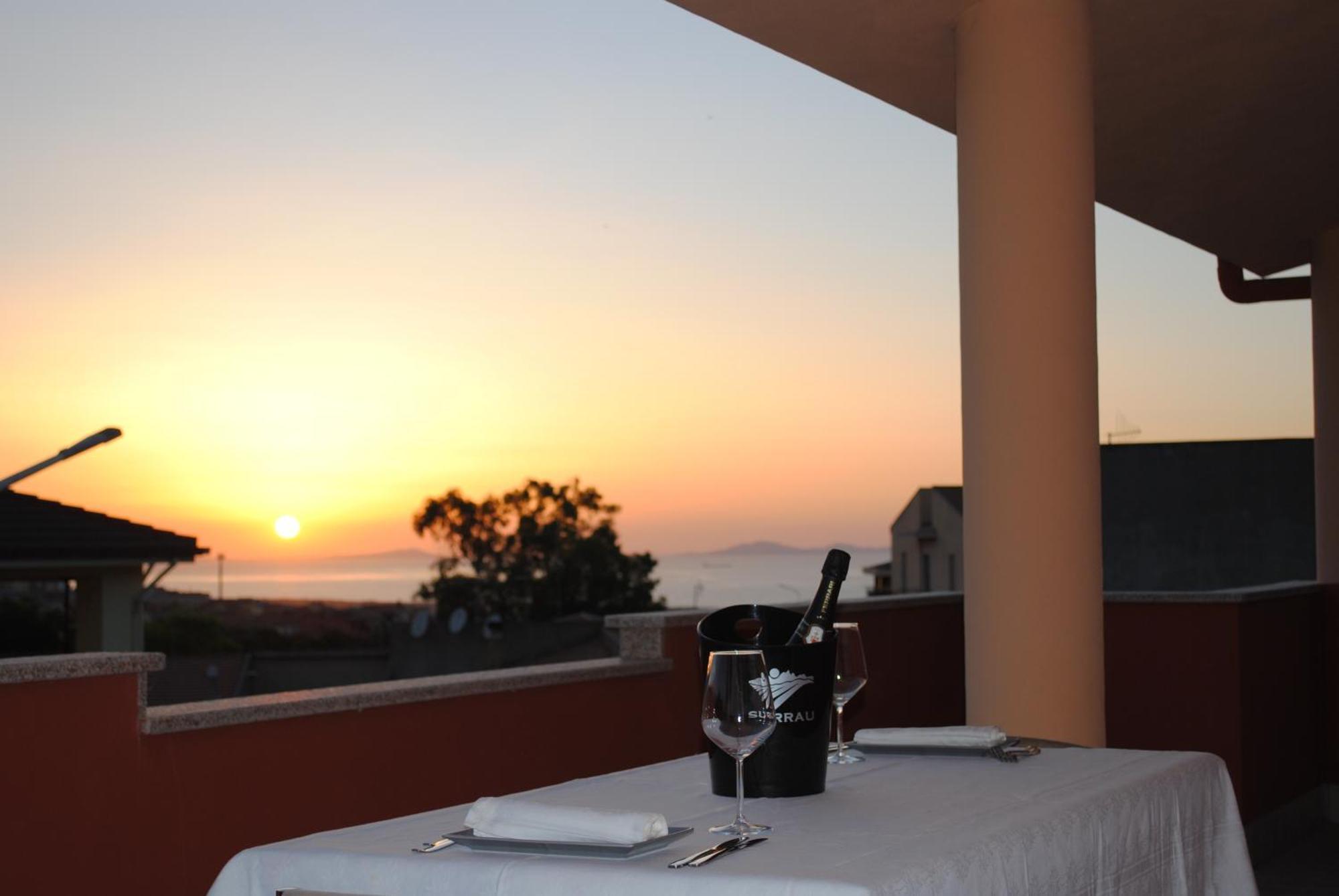 Hotel La Terrazza Sul Golfo à Sennori Extérieur photo